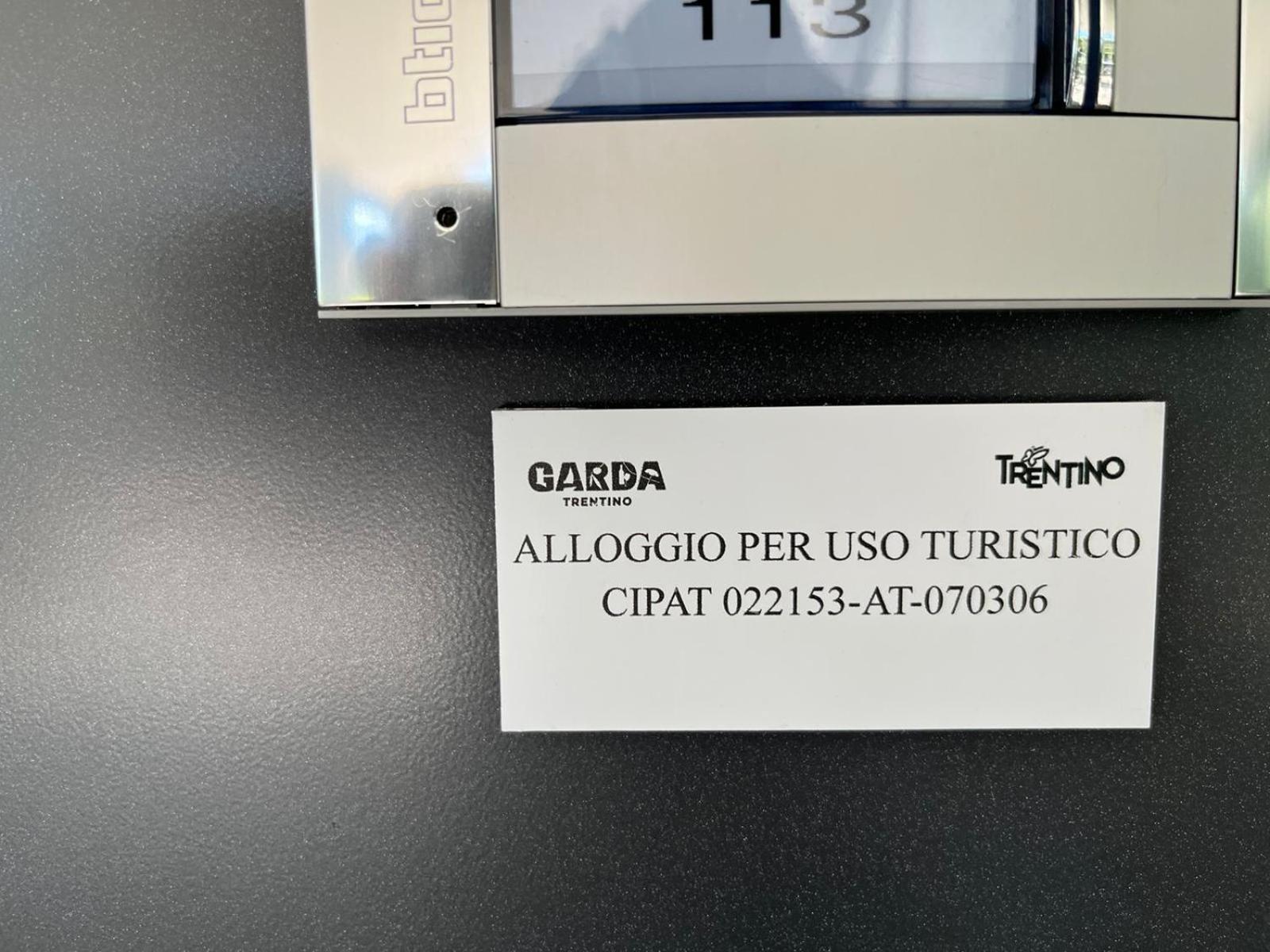 Appartamento Al Lago Riva del Garda Exterior photo