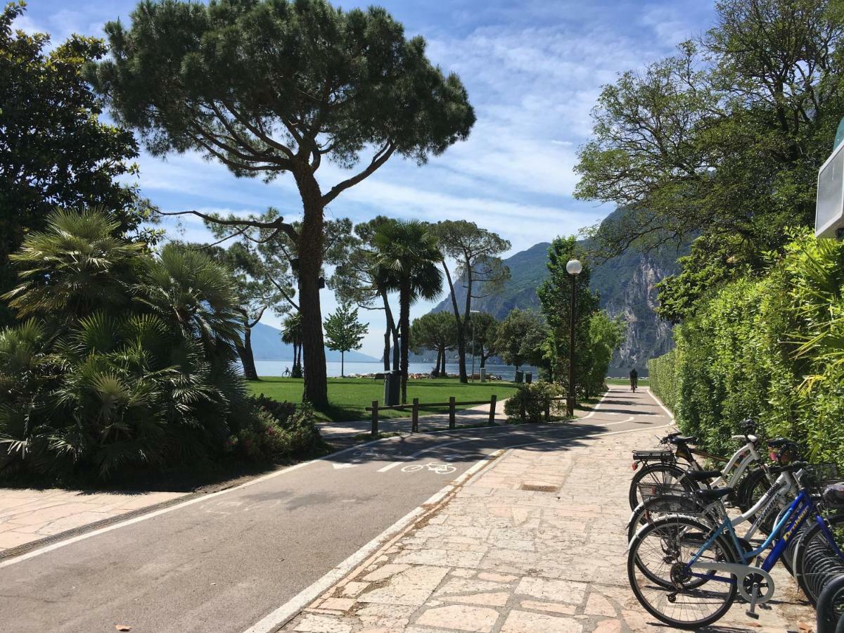 Appartamento Al Lago Riva del Garda Exterior photo